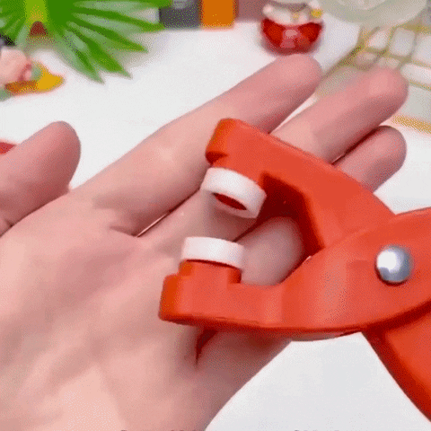 VADEROS™Heavy Duty Eyelet Punch Plier Tool (With 50 Buttons)